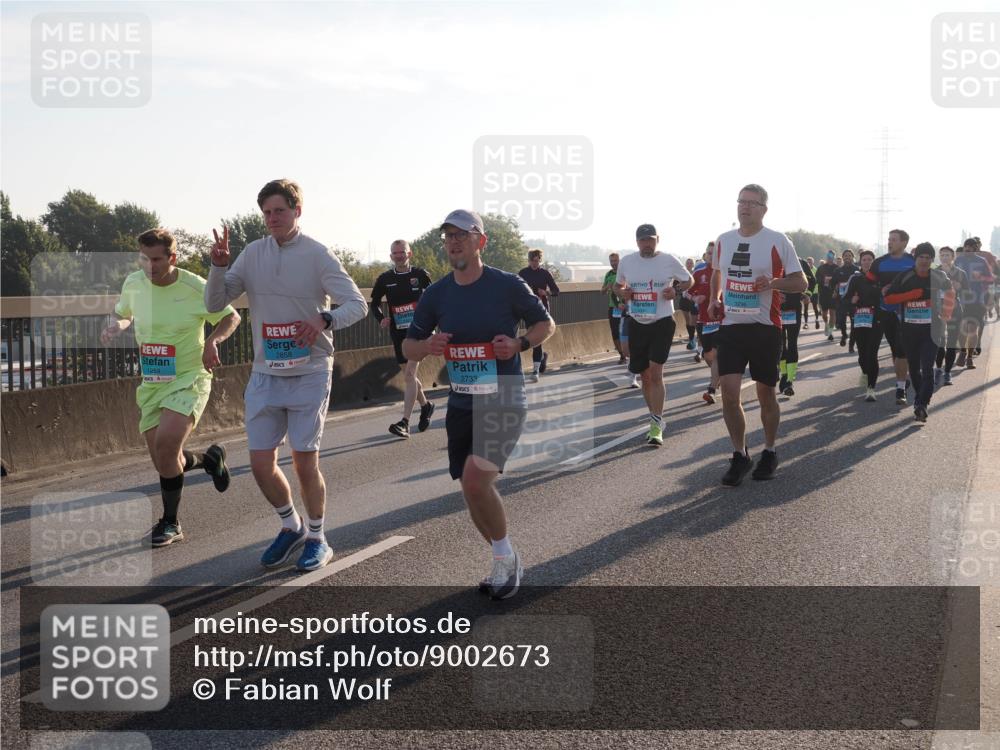 03.10.2025 - Köhlbrandbrückenlauf Fabian Wolf http://msf.ph/oto/9002673 03.10.2025 09:18:03 Position 3 1259, 2858, 2733 meine-sportfotos.de