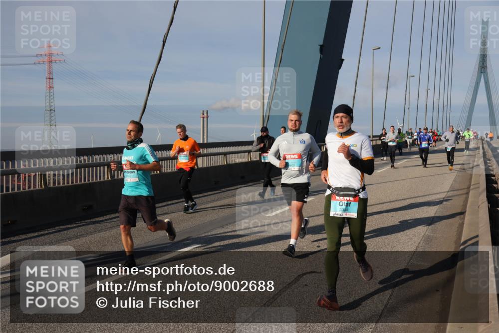 03.10.2025 - Köhlbrandbrückenlauf Julia Fischer http://msf.ph/oto/9002688 03.10.2025 09:42:44 Position 2 1141, 3344 meine-sportfotos.de