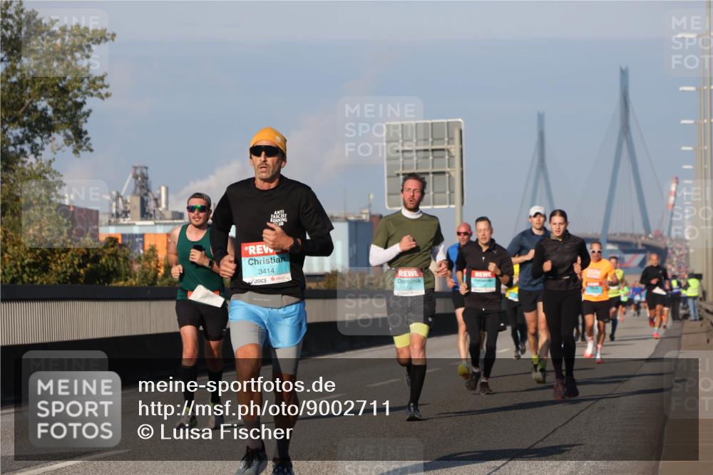 03.10.2025 - Köhlbrandbrückenlauf Luisa Fischer http://msf.ph/oto/9002711 03.10.2025 10:44:36 Position 3 3414 meine-sportfotos.de