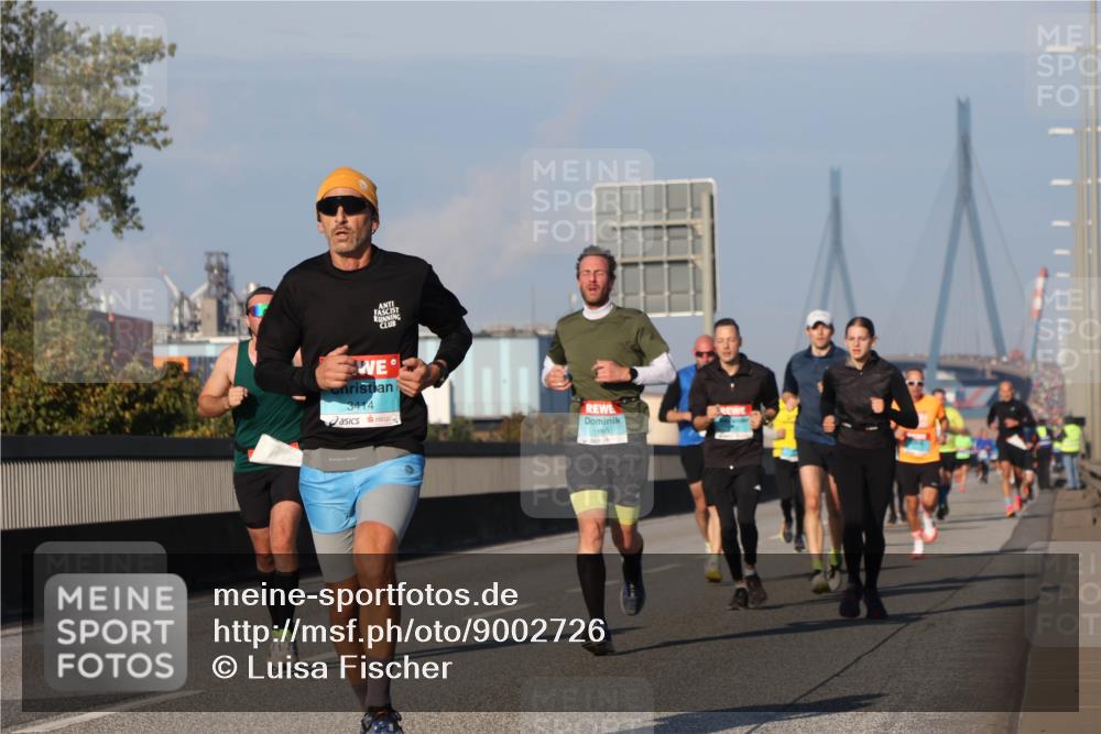 03.10.2025 - Köhlbrandbrückenlauf Luisa Fischer http://msf.ph/oto/9002726 03.10.2025 10:44:36 Position 3  meine-sportfotos.de