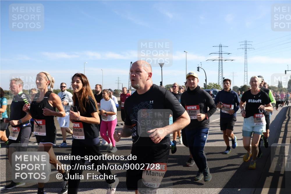 03.10.2025 - Köhlbrandbrückenlauf Julia Fischer http://msf.ph/oto/9002728 03.10.2025 12:20:40 Position 3 6199, 6198, 5458, 5431, 6186 meine-sportfotos.de