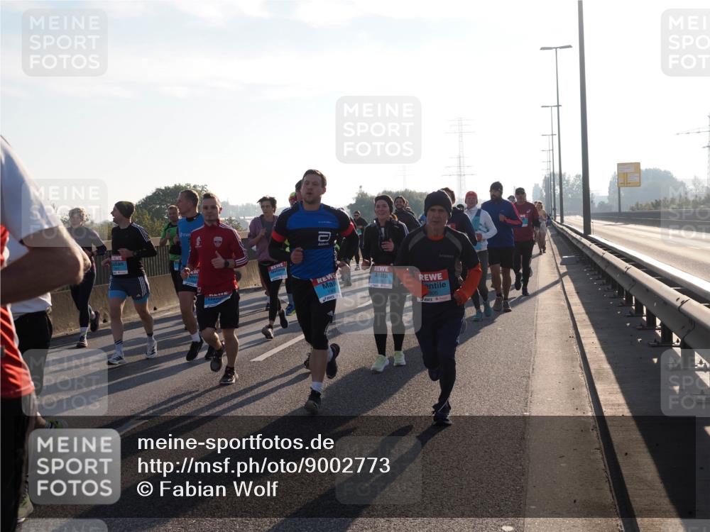 03.10.2025 - Köhlbrandbrückenlauf Fabian Wolf http://msf.ph/oto/9002773 03.10.2025 09:18:06 Position 3 01, 805 meine-sportfotos.de