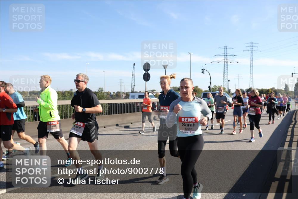03.10.2025 - Köhlbrandbrückenlauf Julia Fischer http://msf.ph/oto/9002778 03.10.2025 12:20:43 Position 3 5653, 6005, 482, 5429 meine-sportfotos.de