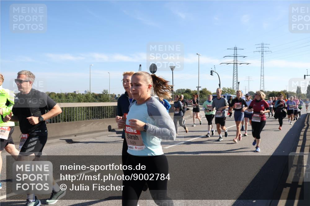 03.10.2025 - Köhlbrandbrückenlauf Julia Fischer http://msf.ph/oto/9002784 03.10.2025 12:20:43 Position 3 653, 5429 meine-sportfotos.de