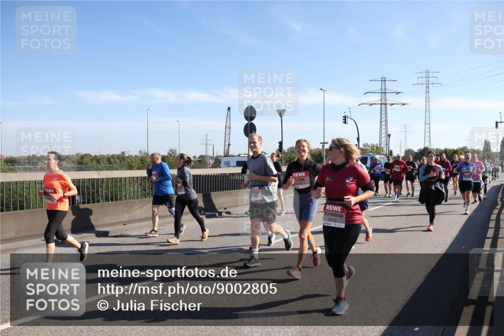 03.10.2025 - Köhlbrandbrückenlauf Julia Fischer http://msf.ph/oto/9002805 03.10.2025 12:20:45 Position 3 5113 meine-sportfotos.de
