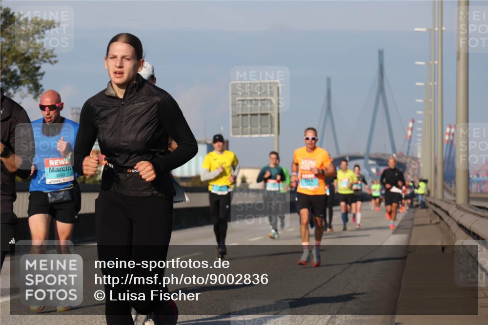 03.10.2025 - Köhlbrandbrückenlauf Luisa Fischer http://msf.ph/oto/9002836 03.10.2025 10:44:42 Position 3 3593, 520 meine-sportfotos.de