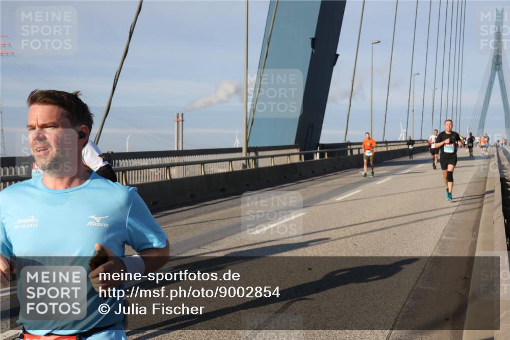 03.10.2025 - Köhlbrandbrückenlauf Julia Fischer http://msf.ph/oto/9002854 03.10.2025 09:43:13 Position 2 03, 10, 2015 meine-sportfotos.de