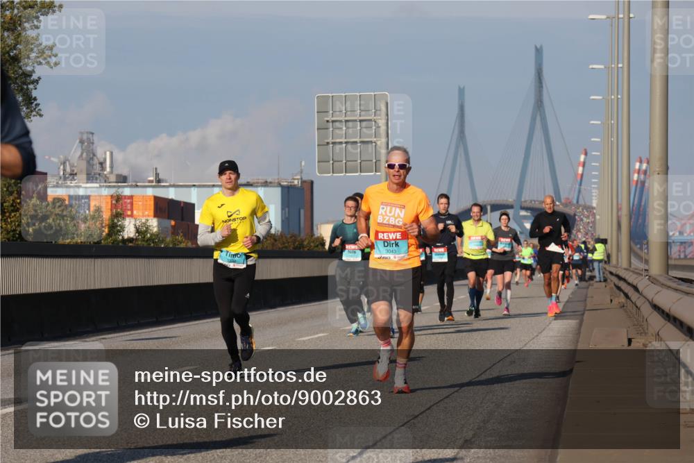 03.10.2025 - Köhlbrandbrückenlauf Luisa Fischer http://msf.ph/oto/9002863 03.10.2025 10:44:43 Position 3 3043 meine-sportfotos.de