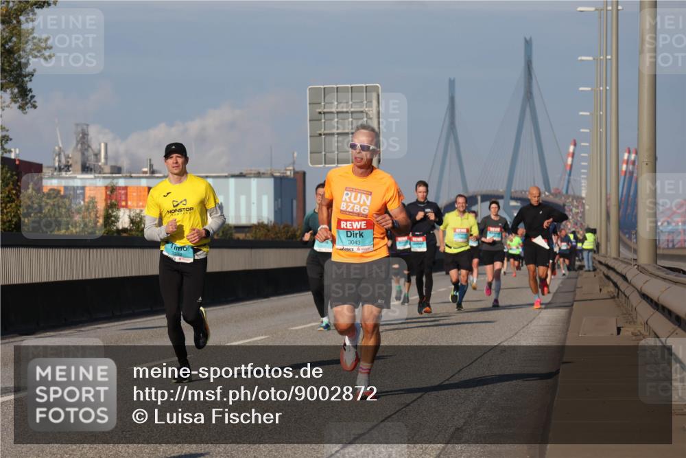 03.10.2025 - Köhlbrandbrückenlauf Luisa Fischer http://msf.ph/oto/9002872 03.10.2025 10:44:44 Position 3 3332, 3043 meine-sportfotos.de