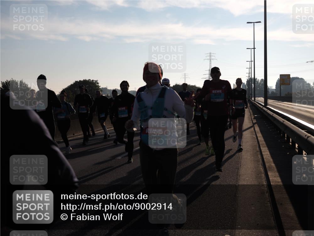 03.10.2025 - Köhlbrandbrückenlauf Fabian Wolf http://msf.ph/oto/9002914 03.10.2025 09:18:09 Position 3 1730 meine-sportfotos.de