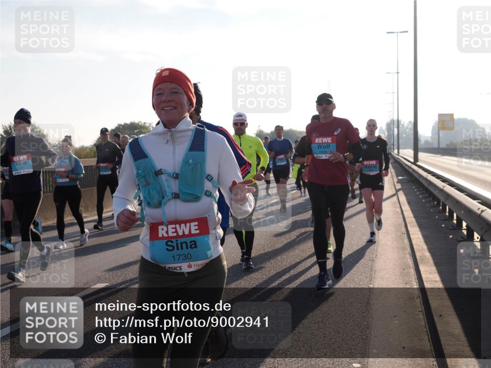 03.10.2025 - Köhlbrandbrückenlauf Fabian Wolf http://msf.ph/oto/9002941 03.10.2025 09:18:09 Position 3 1257, 1730, 2696 meine-sportfotos.de