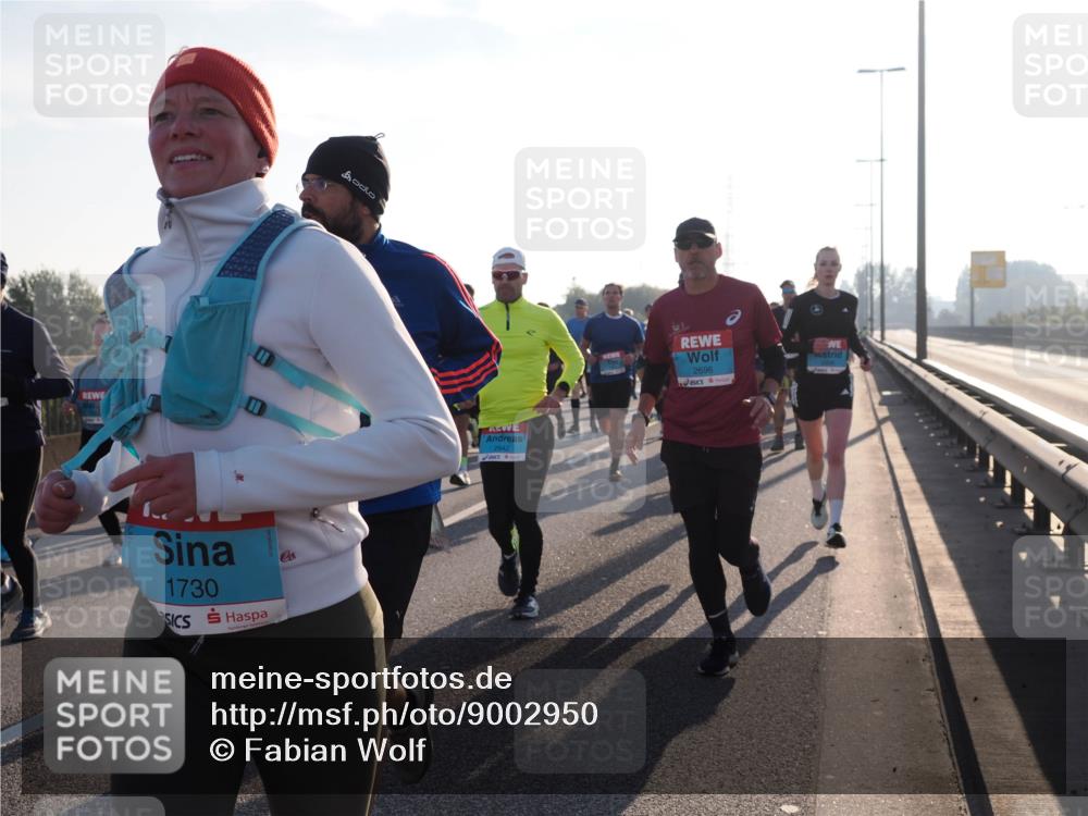 03.10.2025 - Köhlbrandbrückenlauf Fabian Wolf http://msf.ph/oto/9002950 03.10.2025 09:18:09 Position 3 1730, 2942, 2696 meine-sportfotos.de
