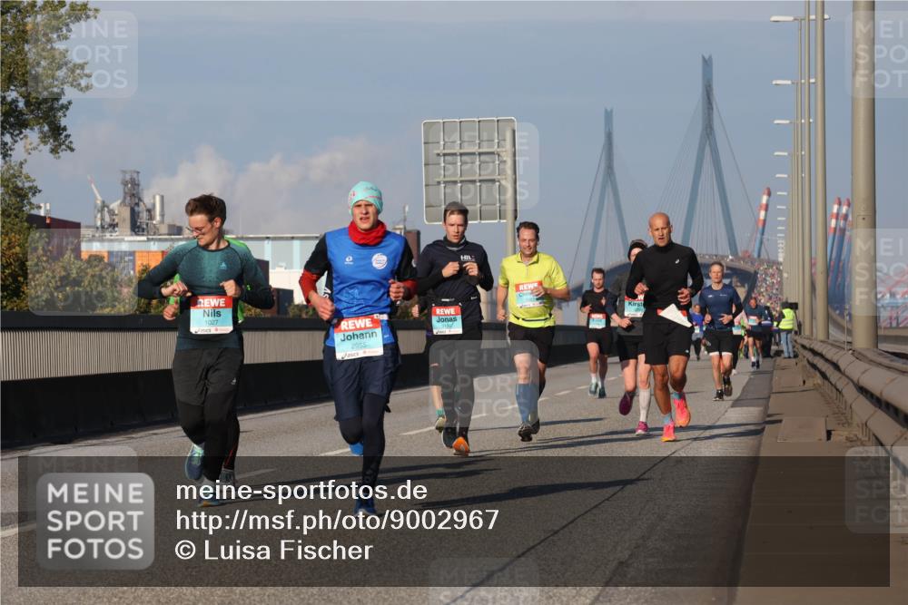 03.10.2025 - Köhlbrandbrückenlauf Luisa Fischer http://msf.ph/oto/9002967 03.10.2025 10:44:48 Position 3 1027, 2955 meine-sportfotos.de