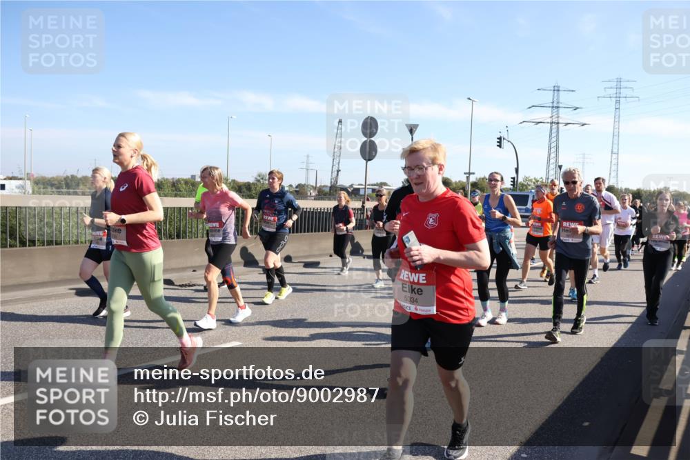 03.10.2025 - Köhlbrandbrückenlauf Julia Fischer http://msf.ph/oto/9002987 03.10.2025 12:21:14 Position 3 5334, 1 meine-sportfotos.de