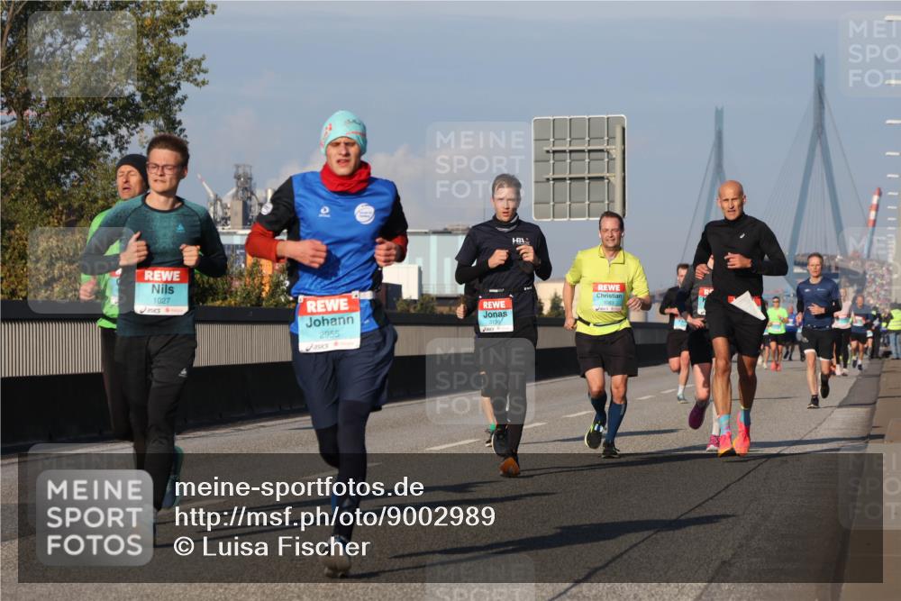 03.10.2025 - Köhlbrandbrückenlauf Luisa Fischer http://msf.ph/oto/9002989 03.10.2025 10:44:49 Position 3 1027, 2955, 3136, 1083 meine-sportfotos.de