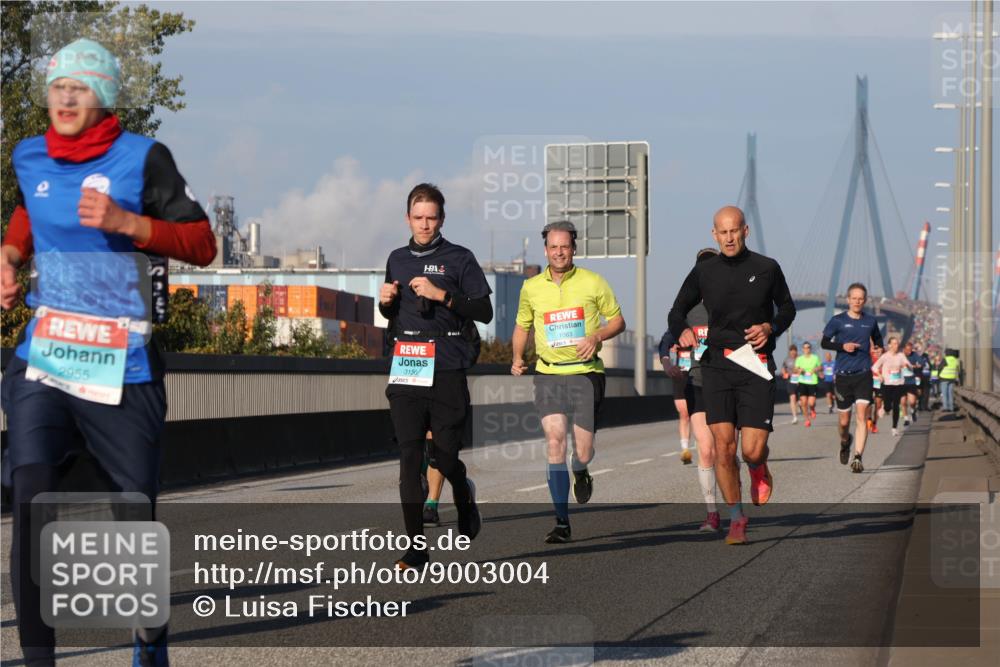 03.10.2025 - Köhlbrandbrückenlauf Luisa Fischer http://msf.ph/oto/9003004 03.10.2025 10:44:50 Position 3 2955, 3136, 1083 meine-sportfotos.de