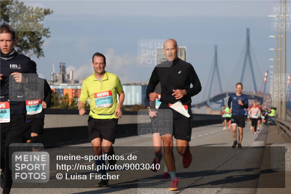 03.10.2025 - Köhlbrandbrückenlauf Luisa Fischer http://msf.ph/oto/9003040 03.10.2025 10:44:52 Position 3 6, 1703, 1083 meine-sportfotos.de