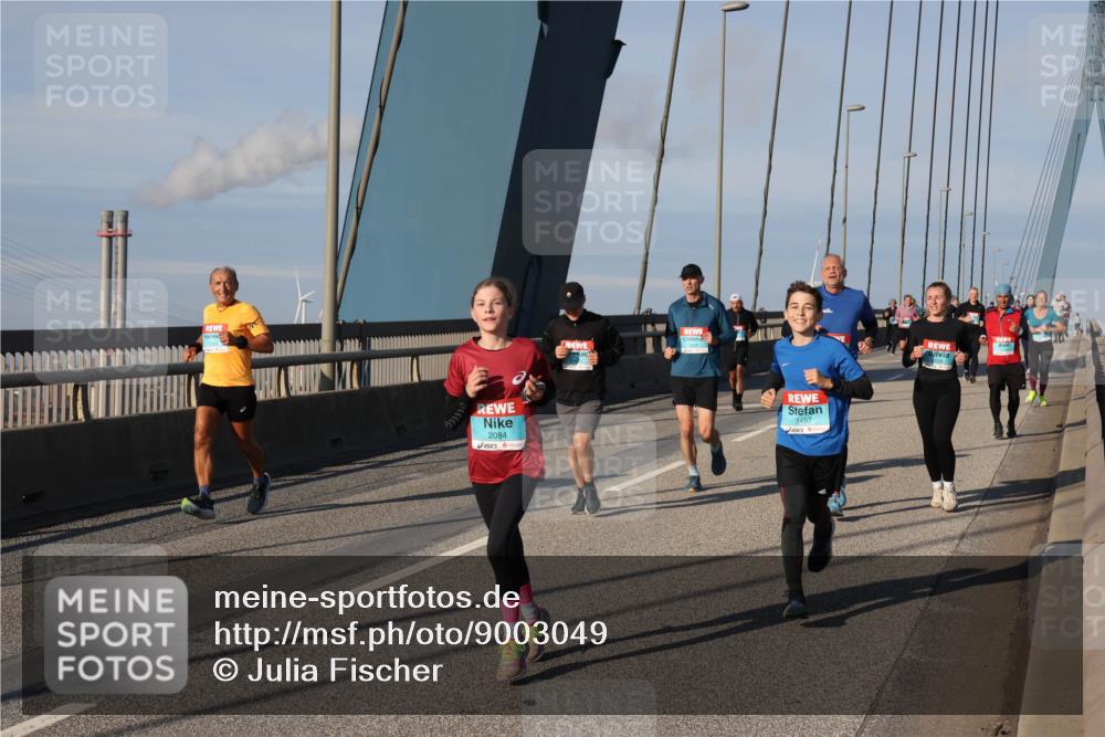 03.10.2025 - Köhlbrandbrückenlauf Julia Fischer http://msf.ph/oto/9003049 03.10.2025 09:44:11 Position 2 2084, 3497 meine-sportfotos.de