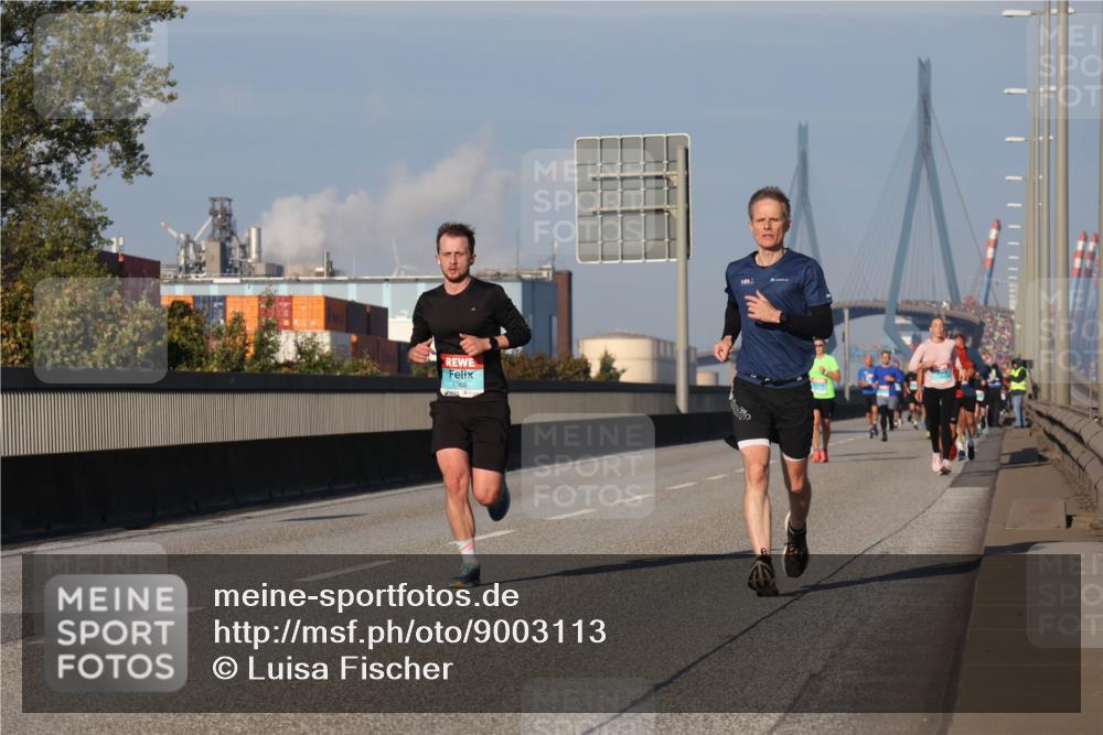 03.10.2025 - Köhlbrandbrückenlauf Luisa Fischer http://msf.ph/oto/9003113 03.10.2025 10:44:56 Position 3 1068 meine-sportfotos.de