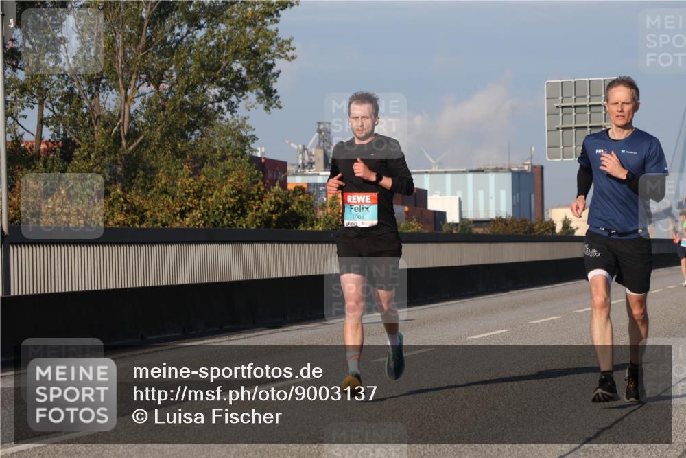 03.10.2025 - Köhlbrandbrückenlauf Luisa Fischer http://msf.ph/oto/9003137 03.10.2025 10:44:57 Position 3 1068 meine-sportfotos.de