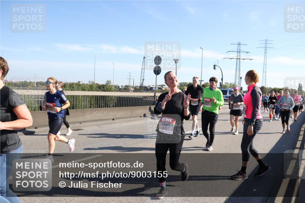 03.10.2025 - Köhlbrandbrückenlauf Julia Fischer http://msf.ph/oto/9003155 03.10.2025 12:21:29 Position 3 5272 meine-sportfotos.de