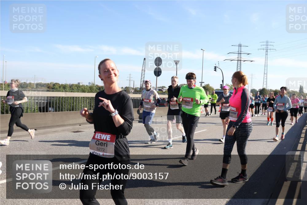 03.10.2025 - Köhlbrandbrückenlauf Julia Fischer http://msf.ph/oto/9003157 03.10.2025 12:21:29 Position 3 5272 meine-sportfotos.de