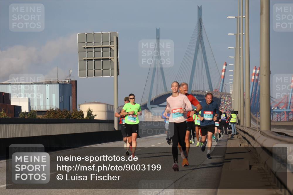 03.10.2025 - Köhlbrandbrückenlauf Luisa Fischer http://msf.ph/oto/9003199 03.10.2025 10:45:02 Position 3 1251, 1265 meine-sportfotos.de