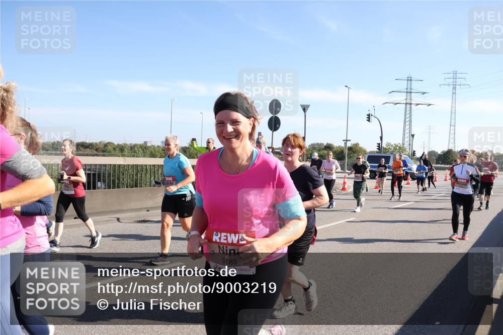03.10.2025 - Köhlbrandbrückenlauf Julia Fischer http://msf.ph/oto/9003219 03.10.2025 12:21:35 Position 3 2021, 5185 meine-sportfotos.de