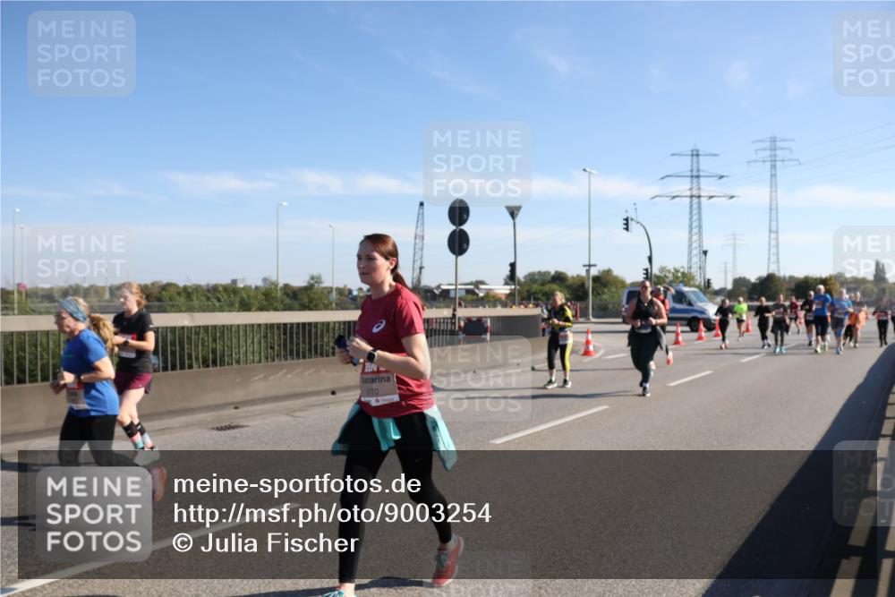 03.10.2025 - Köhlbrandbrückenlauf Julia Fischer http://msf.ph/oto/9003254 03.10.2025 12:21:45 Position 3 6170 meine-sportfotos.de