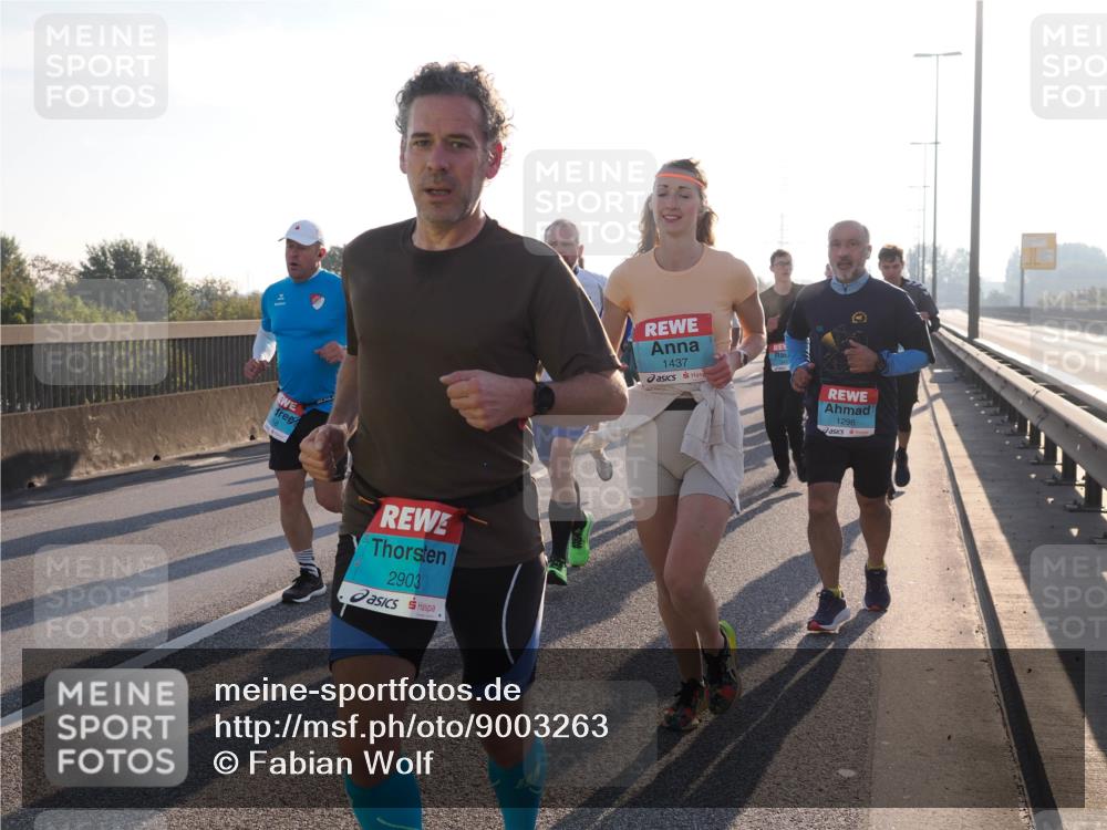 03.10.2025 - Köhlbrandbrückenlauf Fabian Wolf http://msf.ph/oto/9003263 03.10.2025 09:18:15 Position 3 2903, 1437, 1296 meine-sportfotos.de