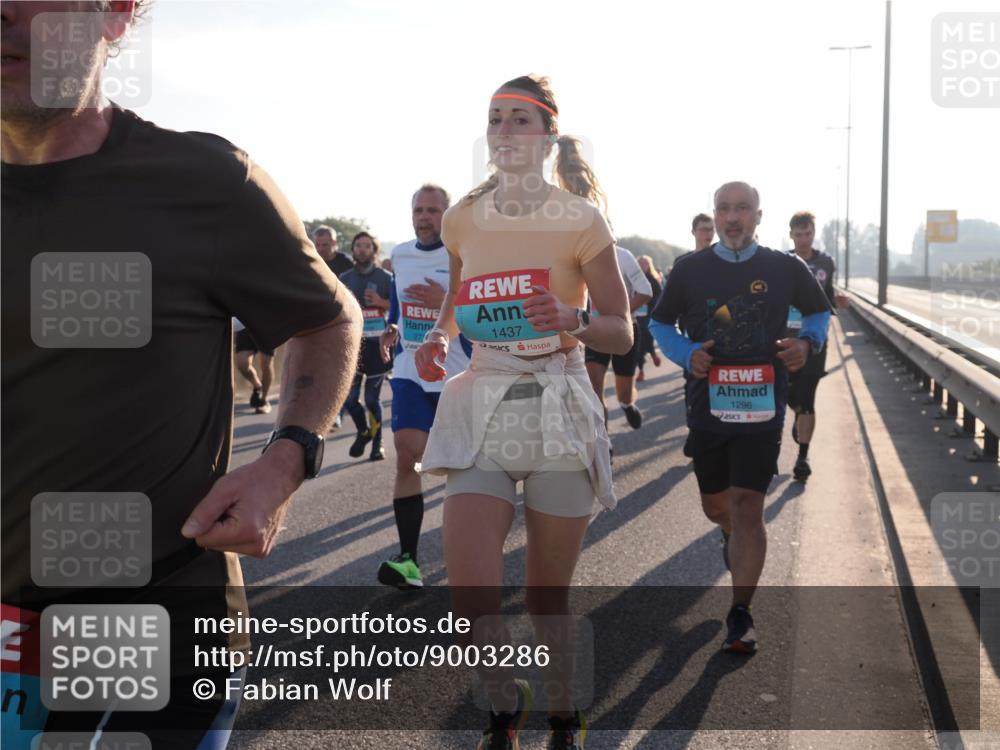 03.10.2025 - Köhlbrandbrückenlauf Fabian Wolf http://msf.ph/oto/9003286 03.10.2025 09:18:16 Position 3 1437, 1296 meine-sportfotos.de