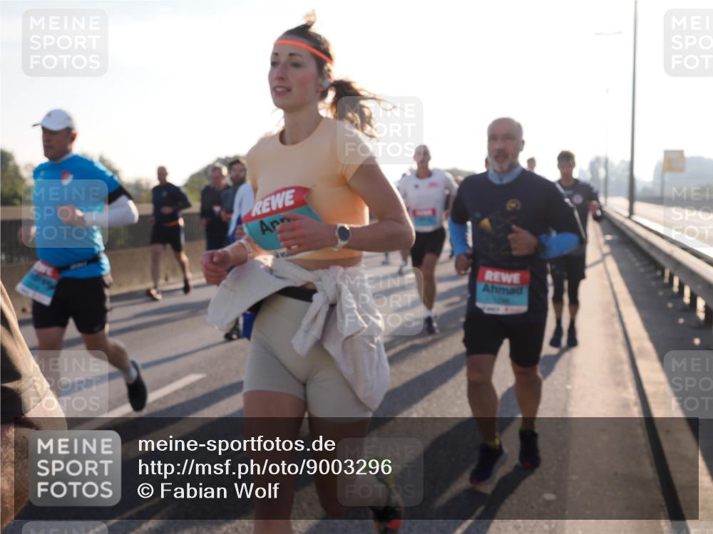 03.10.2025 - Köhlbrandbrückenlauf Fabian Wolf http://msf.ph/oto/9003296 03.10.2025 09:18:16 Position 3  meine-sportfotos.de