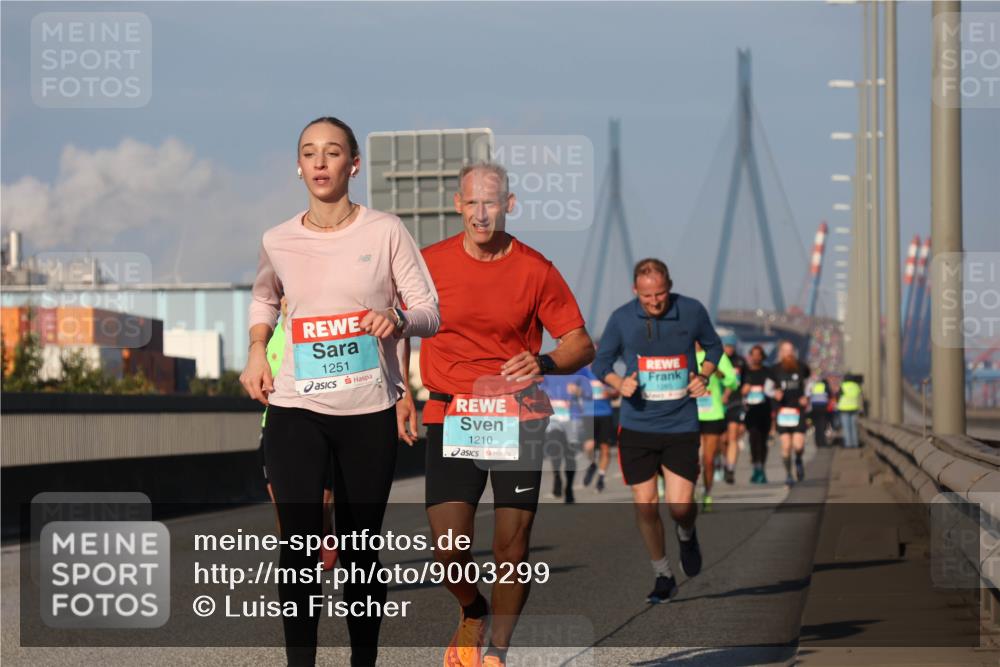 03.10.2025 - Köhlbrandbrückenlauf Luisa Fischer http://msf.ph/oto/9003299 03.10.2025 10:45:07 Position 3 1251, 1210 meine-sportfotos.de