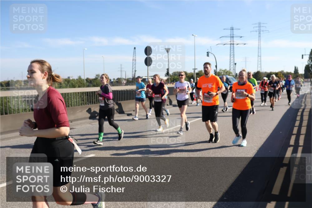 03.10.2025 - Köhlbrandbrückenlauf Julia Fischer http://msf.ph/oto/9003327 03.10.2025 12:22:01 Position 3  meine-sportfotos.de