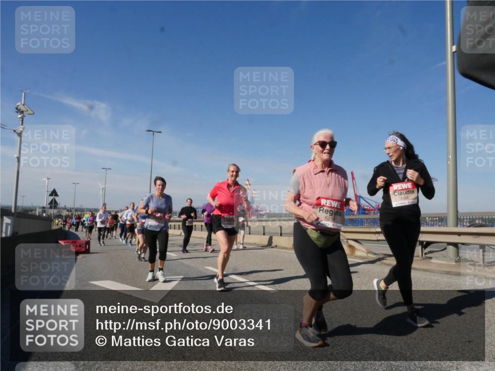 03.10.2025 - Köhlbrandbrückenlauf Matties Gatica Varas http://msf.ph/oto/9003341 03.10.2025 12:56:57 Position 2 6219, 4465 meine-sportfotos.de