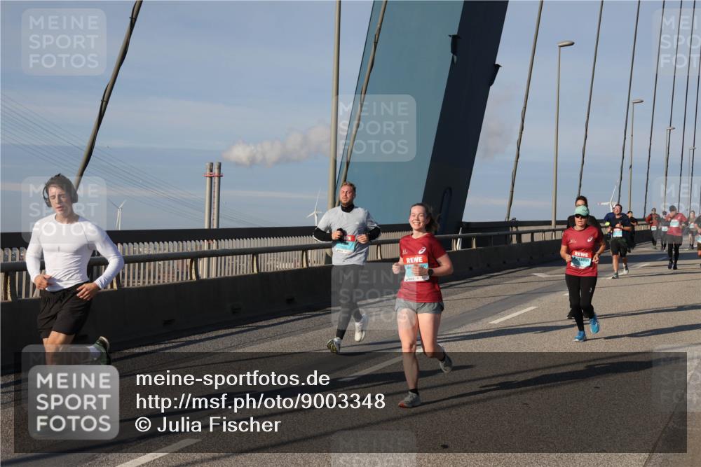 03.10.2025 - Köhlbrandbrückenlauf Julia Fischer http://msf.ph/oto/9003348 03.10.2025 09:45:30 Position 2  meine-sportfotos.de