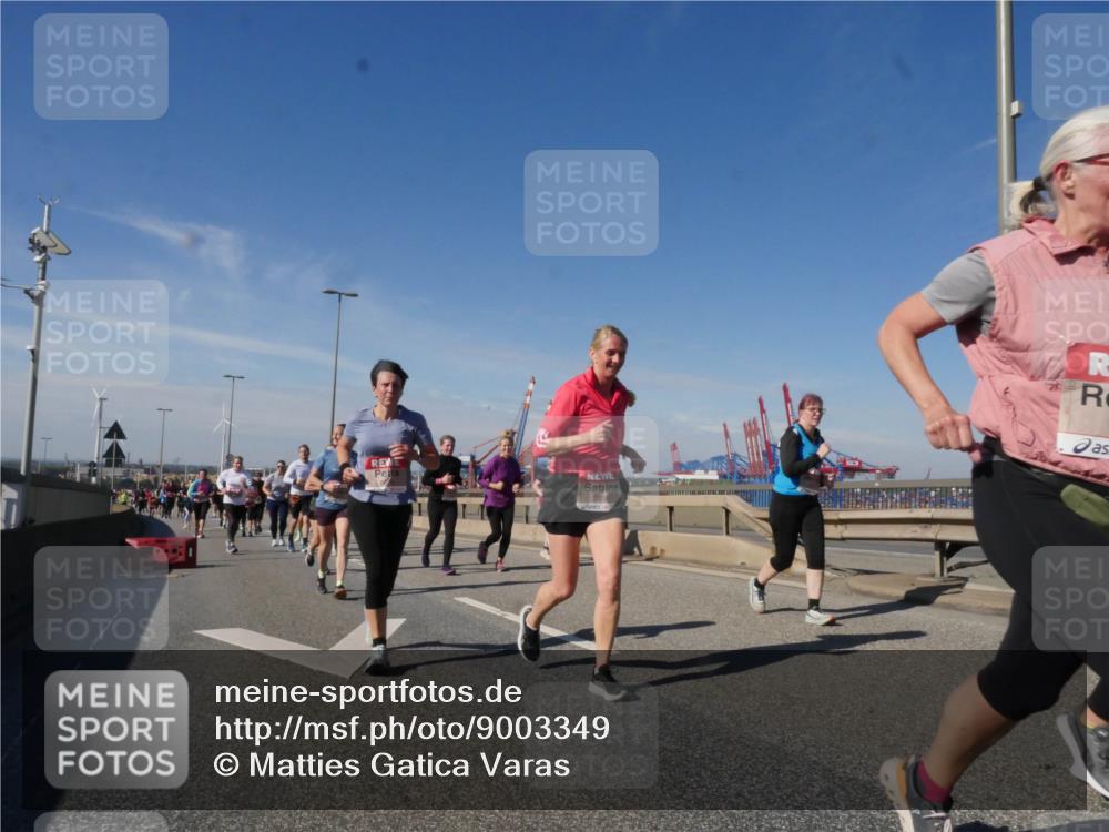 03.10.2025 - Köhlbrandbrückenlauf Matties Gatica Varas http://msf.ph/oto/9003349 03.10.2025 12:56:57 Position 2  meine-sportfotos.de