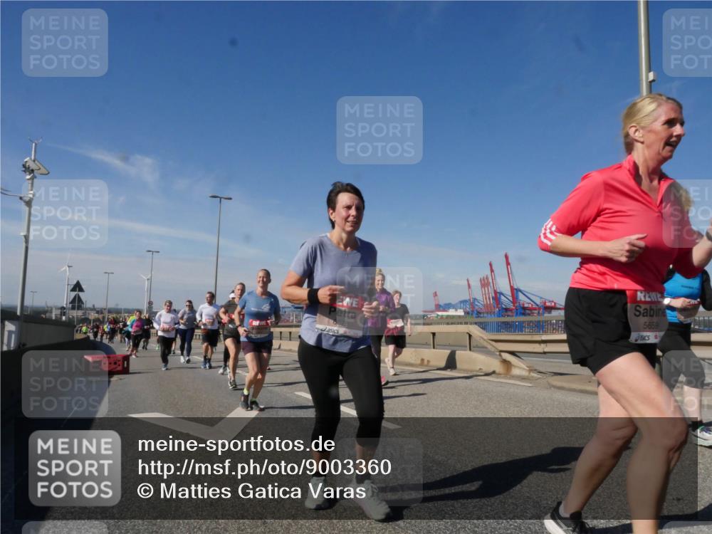 03.10.2025 - Köhlbrandbrückenlauf Matties Gatica Varas http://msf.ph/oto/9003360 03.10.2025 12:56:58 Position 2 6078, 5659 meine-sportfotos.de