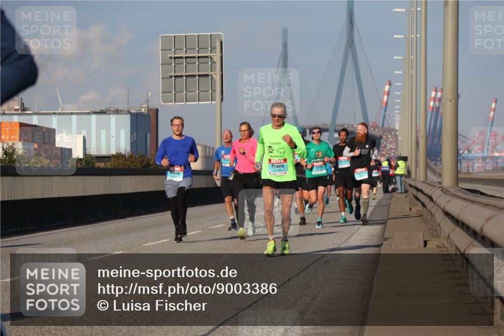 03.10.2025 - Köhlbrandbrückenlauf Luisa Fischer http://msf.ph/oto/9003386 03.10.2025 10:45:12 Position 3 1079 meine-sportfotos.de