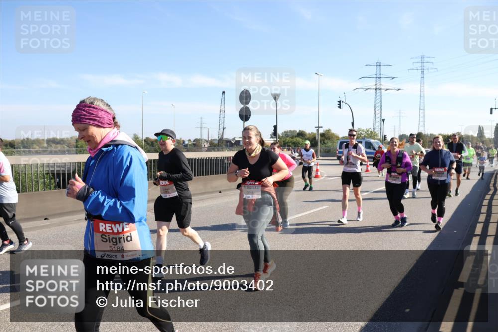 03.10.2025 - Köhlbrandbrückenlauf Julia Fischer http://msf.ph/oto/9003402 03.10.2025 12:22:08 Position 3 5184, 5844 meine-sportfotos.de