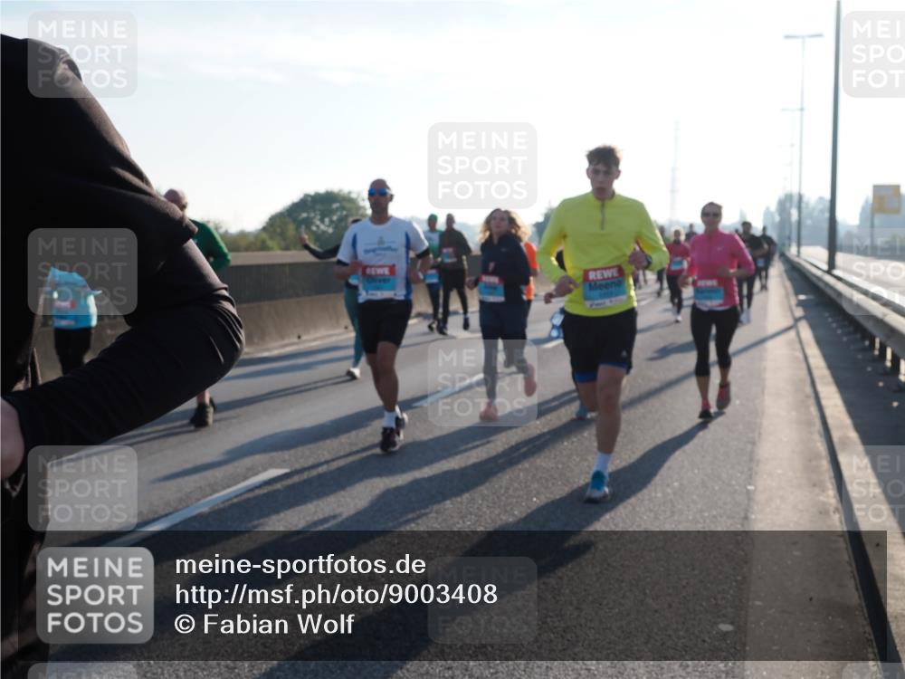03.10.2025 - Köhlbrandbrückenlauf Fabian Wolf http://msf.ph/oto/9003408 03.10.2025 09:18:19 Position 3  meine-sportfotos.de