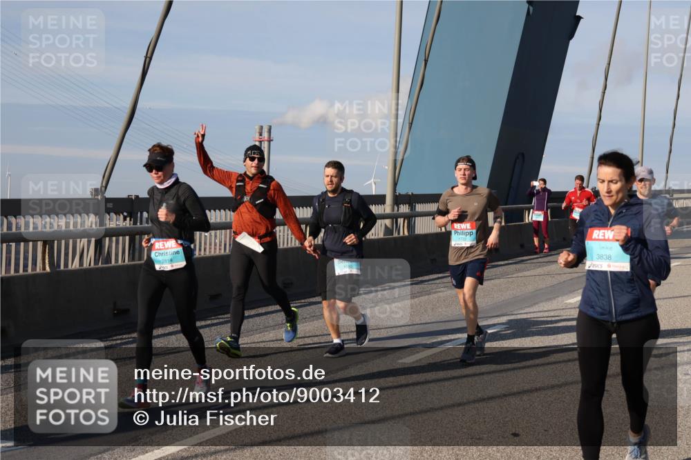 03.10.2025 - Köhlbrandbrückenlauf Julia Fischer http://msf.ph/oto/9003412 03.10.2025 09:45:43 Position 2 77779999707714, 2814, 5, 1, 1680, 1722, 3838 meine-sportfotos.de