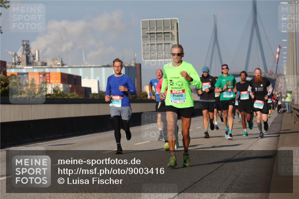 03.10.2025 - Köhlbrandbrückenlauf Luisa Fischer http://msf.ph/oto/9003416 03.10.2025 10:45:14 Position 3 1079, 2801 meine-sportfotos.de