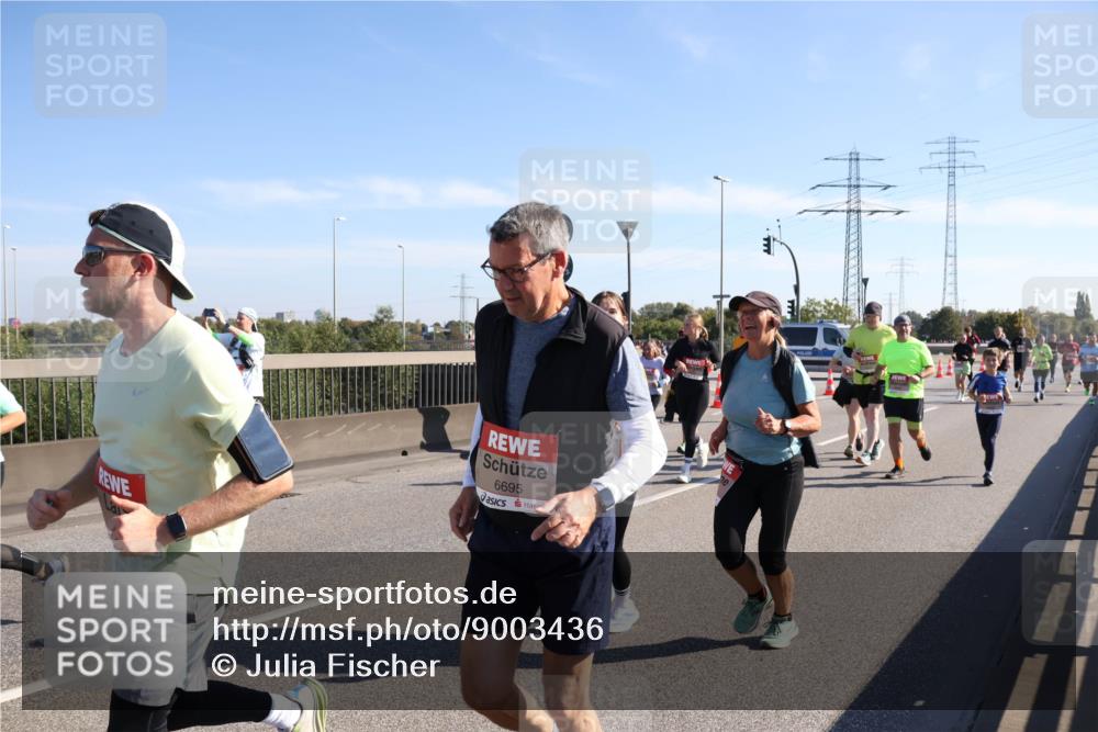 03.10.2025 - Köhlbrandbrückenlauf Julia Fischer http://msf.ph/oto/9003436 03.10.2025 12:22:12 Position 3 6695 meine-sportfotos.de