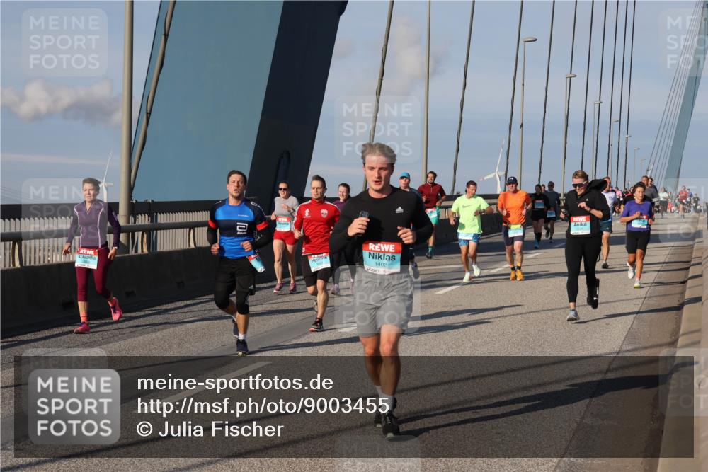 03.10.2025 - Köhlbrandbrückenlauf Julia Fischer http://msf.ph/oto/9003455 03.10.2025 09:45:52 Position 2 1402 meine-sportfotos.de