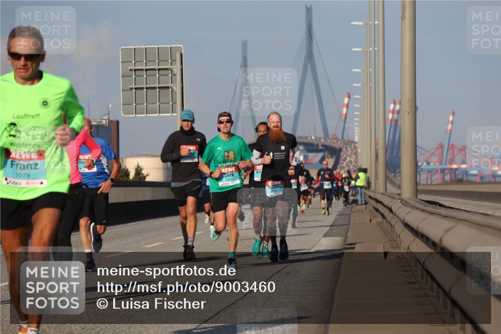 03.10.2025 - Köhlbrandbrückenlauf Luisa Fischer http://msf.ph/oto/9003460 03.10.2025 10:45:16 Position 3 1079, 2815 meine-sportfotos.de