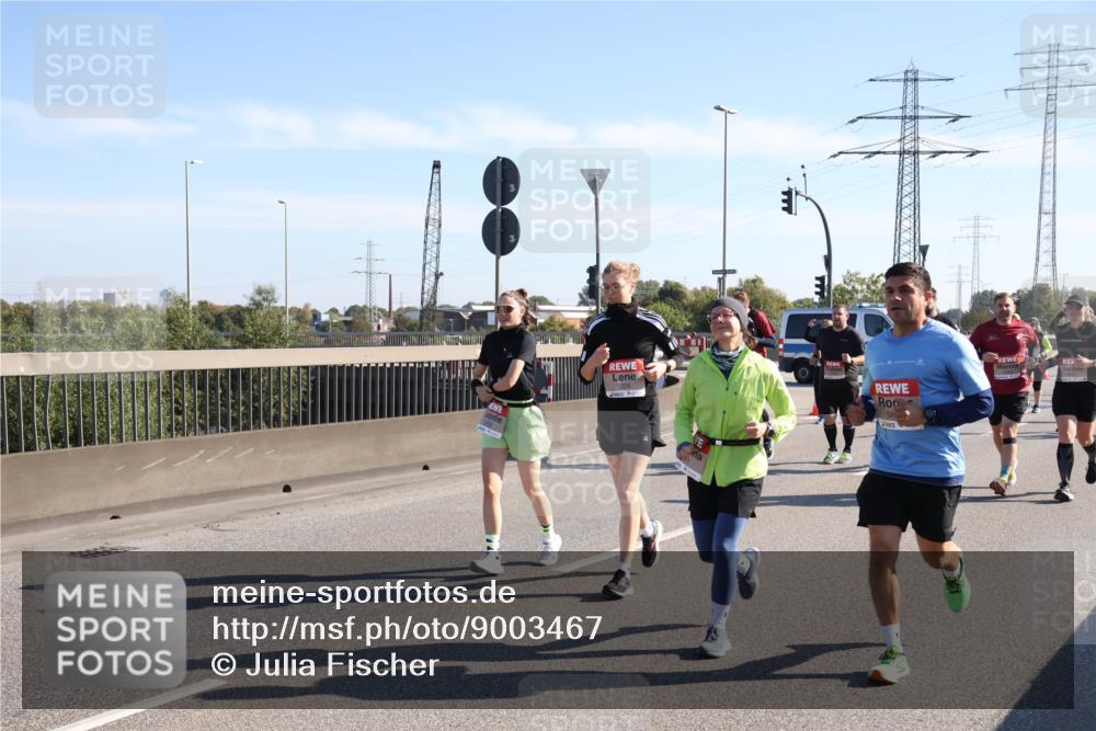 03.10.2025 - Köhlbrandbrückenlauf Julia Fischer http://msf.ph/oto/9003467 03.10.2025 12:22:20 Position 3  meine-sportfotos.de