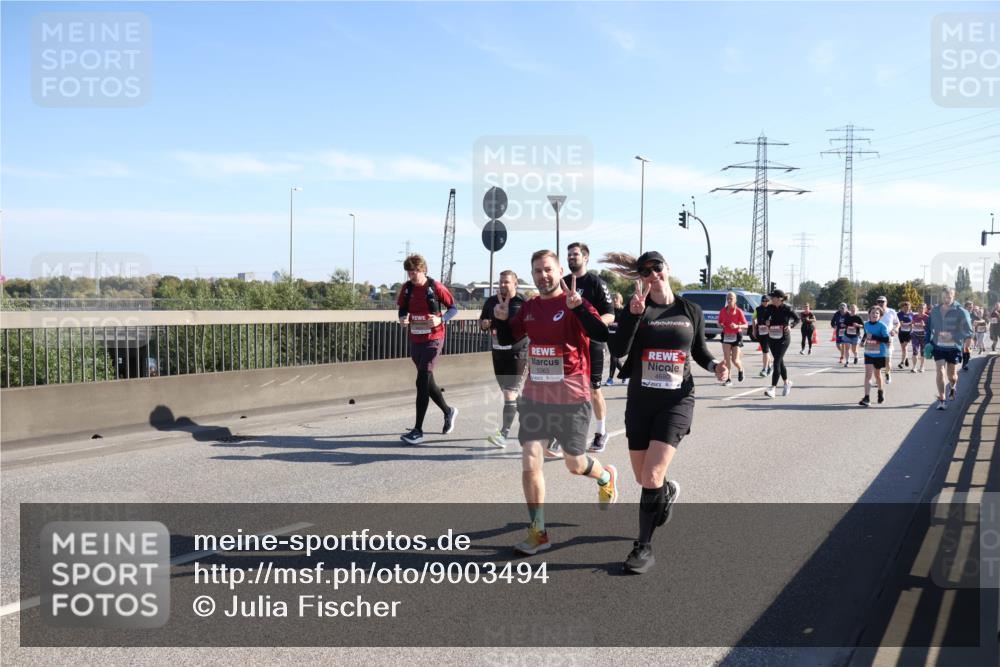 03.10.2025 - Köhlbrandbrückenlauf Julia Fischer http://msf.ph/oto/9003494 03.10.2025 12:22:22 Position 3 5363, 4680 meine-sportfotos.de
