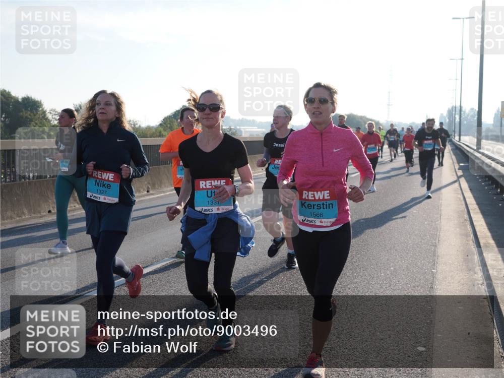 03.10.2025 - Köhlbrandbrückenlauf Fabian Wolf http://msf.ph/oto/9003496 03.10.2025 09:18:20 Position 3 1327, 1331, 1566 meine-sportfotos.de