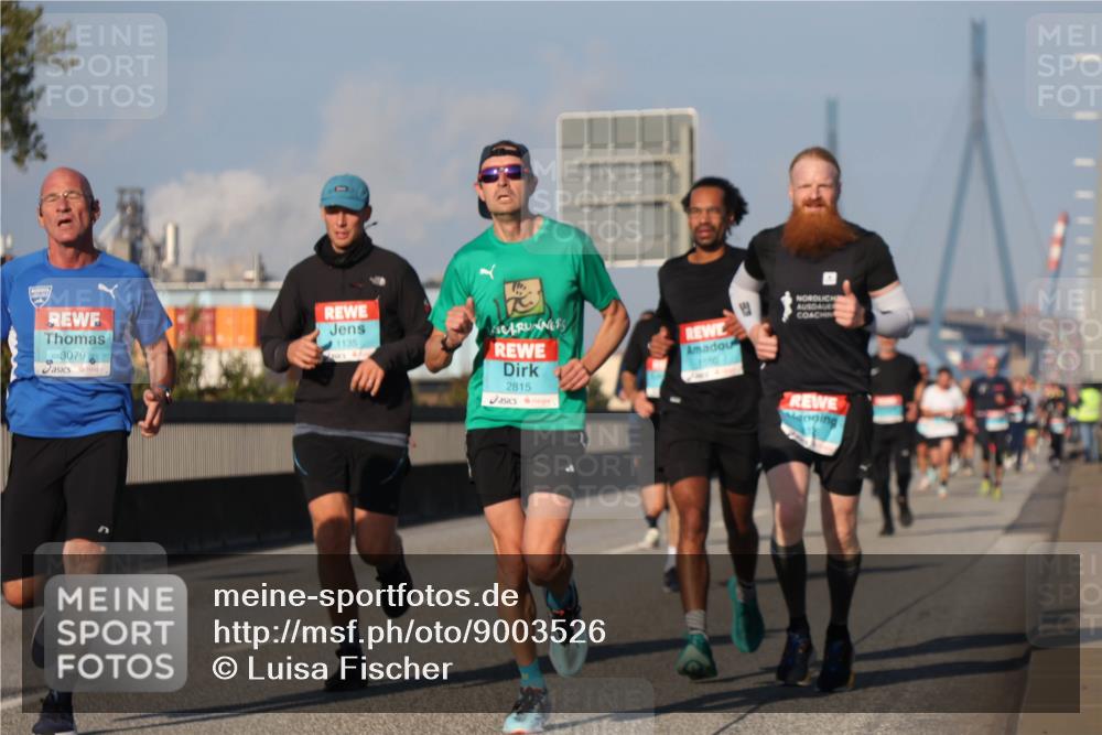03.10.2025 - Köhlbrandbrückenlauf Luisa Fischer http://msf.ph/oto/9003526 03.10.2025 10:45:20 Position 3 3079, 1135, 2815, 1550 meine-sportfotos.de